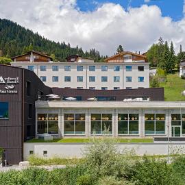 Laax wellnessHostel3000, hotel u gradu 'Laax'