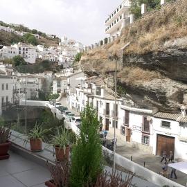 Casa Rural Las Cuevas de Setenil, hotelli kohteessa Setenil