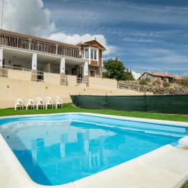 Villa de Gredos, hotel v destinaci Navarredonda de Gredos