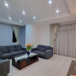 Kenyalang Emerald Riverine Resort Homestay, hotel a Kuching