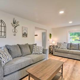 Centrally Located Mount Pleasant Retreat!