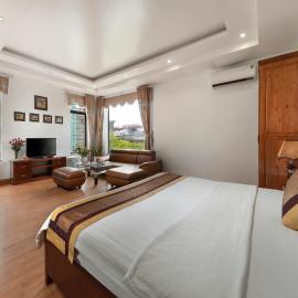 Airport Transit Hotel, hotel v destinácii Phu Lo Dong