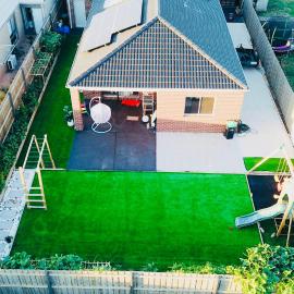 Comfy nest 4 bed room family house