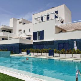 Modern apartamento with large south terrace, Playa Flamenca, hotel in Orihuela Costa