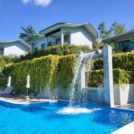 Khaolak Blue Sky Villa, hotel in Khao Lak
