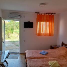 Stefanović - Studio 1, hotel i Inovo