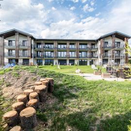 Chalet Kristall - Dolomites Garden Chalet, hotell sihtkohas Pfalzen