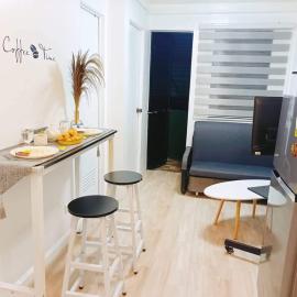 Cabuhat Duco Lodge 2 – hotel w mieście Naic