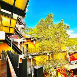 Hern Lhin Natural Resort, hotell sihtkohas Ban Pong