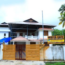 Water Gate Tourist Home and Resorts