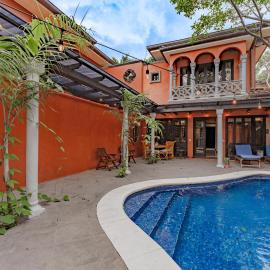 Villa Cerca Del Mar #6- 3Br House With Pool, hotel in Tamarindo
