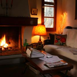 Nafpaktos cottage by the sea for travelers and dreamers!