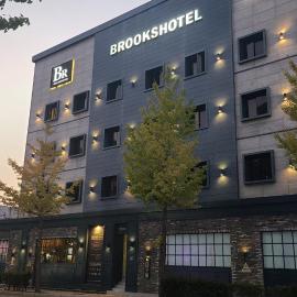 Brooks Hotel Tongyeong – hotel w mieście Tongyeong