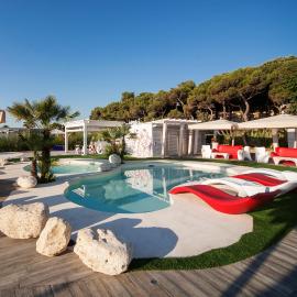 Hotel Doge, khách sạn ở Alba Adriatica