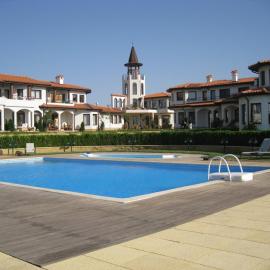 Bell Tower at BlackSeaRama Golf&Villas, hotel in Balchik