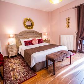 MARON, hotel din Kalavrita