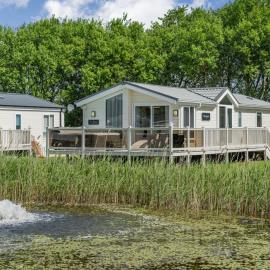 Links Lodge, hotel in Grange Over Sands