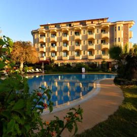 Hotel Mutlu、フェティエのホテル