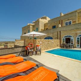Hanini Holiday Home, hotel em Qala