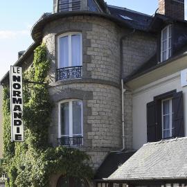 Hôtel Normandie Spa, хотел в Баньол де л'Орн