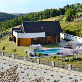 BLACK ROCKS domki na wynajem, hotel in Nowy Sącz