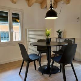 Apartaments ApturVic en el Centre Històric, hotel en Vic