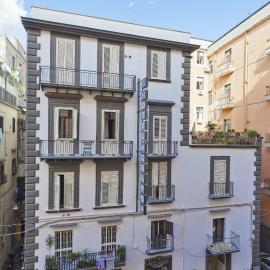 Albergo del Golfo, hotel en Nápoles