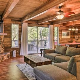 Spacious Groveland Cabin w/ Wraparound Deck!