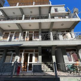 GUKA hotel!, hotel v mestu Kobuleti