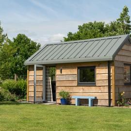 La'al Cabin, tiny home, unique space Eden Valley Cumbria, hotelli kohteessa Brampton