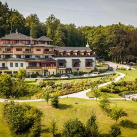 Hotel Studanka: Rychnov nad Kněžnou şehrinde bir otel