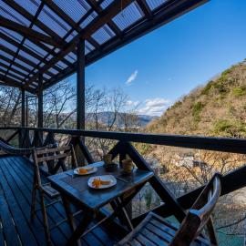 Suite Villa Minami-Atamigaoka, viešbutis mieste Atamis