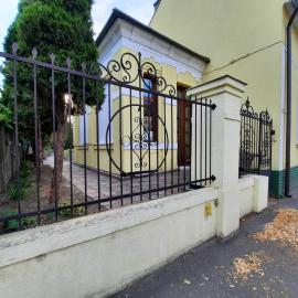 Glória apartman, hotelli kohteessa Gyula