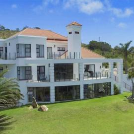 Fly Me To The Moon Guesthouse – hotel w mieście Mossel Bay