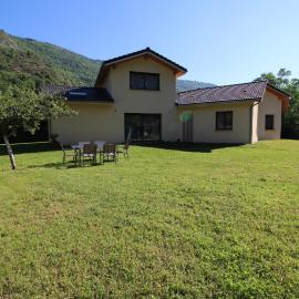 Grande villa contemporaine proche randonnée et ski, hotel a Vicdessos