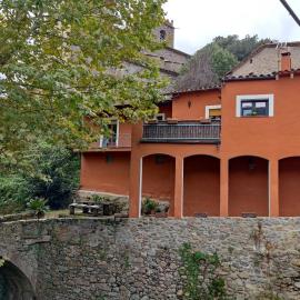 River house_Casa junto al río，Osor的飯店