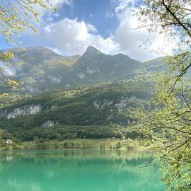 Der Norden des Gardasees, hotel u gradu Teno