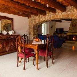 Masia Can Castanyola, hotell i Marganell