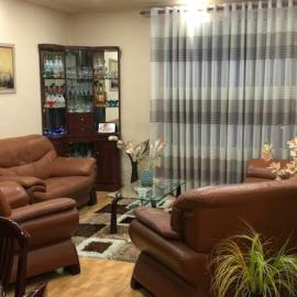 Deluxe & Big Appartment City center, hotel in Fier