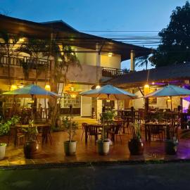 Shanti Boutique Hotel, хотел в Сритану