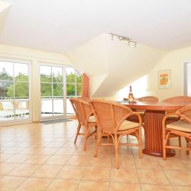 Villa Vilmblick - Wohnung 23 mit Meerblick-Balkon