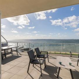 Welcome in - Royaal appartement 'De Zeester' met riant terras I Gorishoeksedijk 41, Scherpenisse