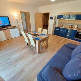 Moderní apartmán Horní Maršov - by Alka, 1x free parking