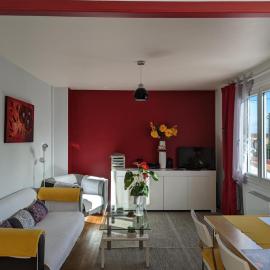 Charmant appartement avec terrasse et jardin, idéal pour 4 personnes, à Barbezieux