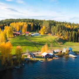 Hugsnäset Semesterstugor och Fiske, hotel di Gällö