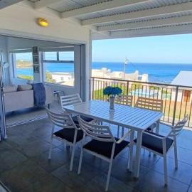 Seegeluk, magnificent beach house in De Kelders