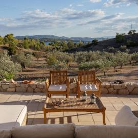 Roxanne's Olive Grove House, hotel din Kranidi