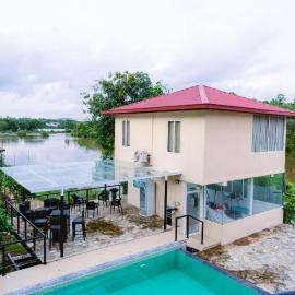 Savenndra Resorts, khách sạn ở Malwana