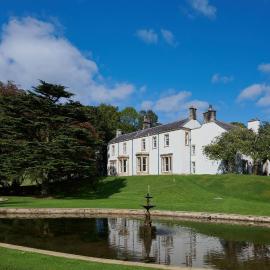 Farlam Hall Hotel & Restaurant، فندق في برامبتون