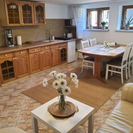 Komfortowy apartament nad Zalewem Sulejowskim, hotel v destinácii Sulejów